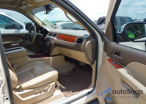 2012 Chevrolet Tahoe Ltz from USA, damaged, VIN 1GNSCCE04CR238788